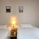 Cheongnyangni 5Beds 3Rooms 1Lounge House
