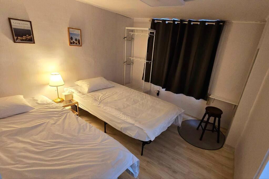 Cheongnyangni 5beds 3rooms 1lounge House * Seoul