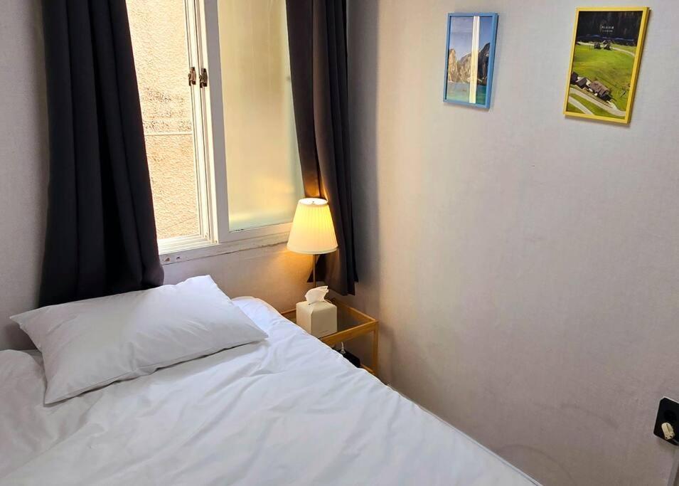 Cheongnyangni 5beds 3rooms 1lounge House *